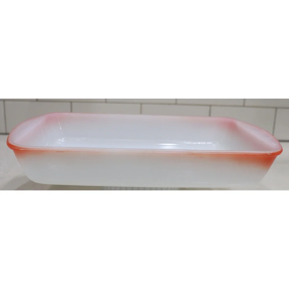 Glasbake J2024 Milk Glass Baking Dish Coral/Persimmon Glow-Rim 1.5 Qt. USA